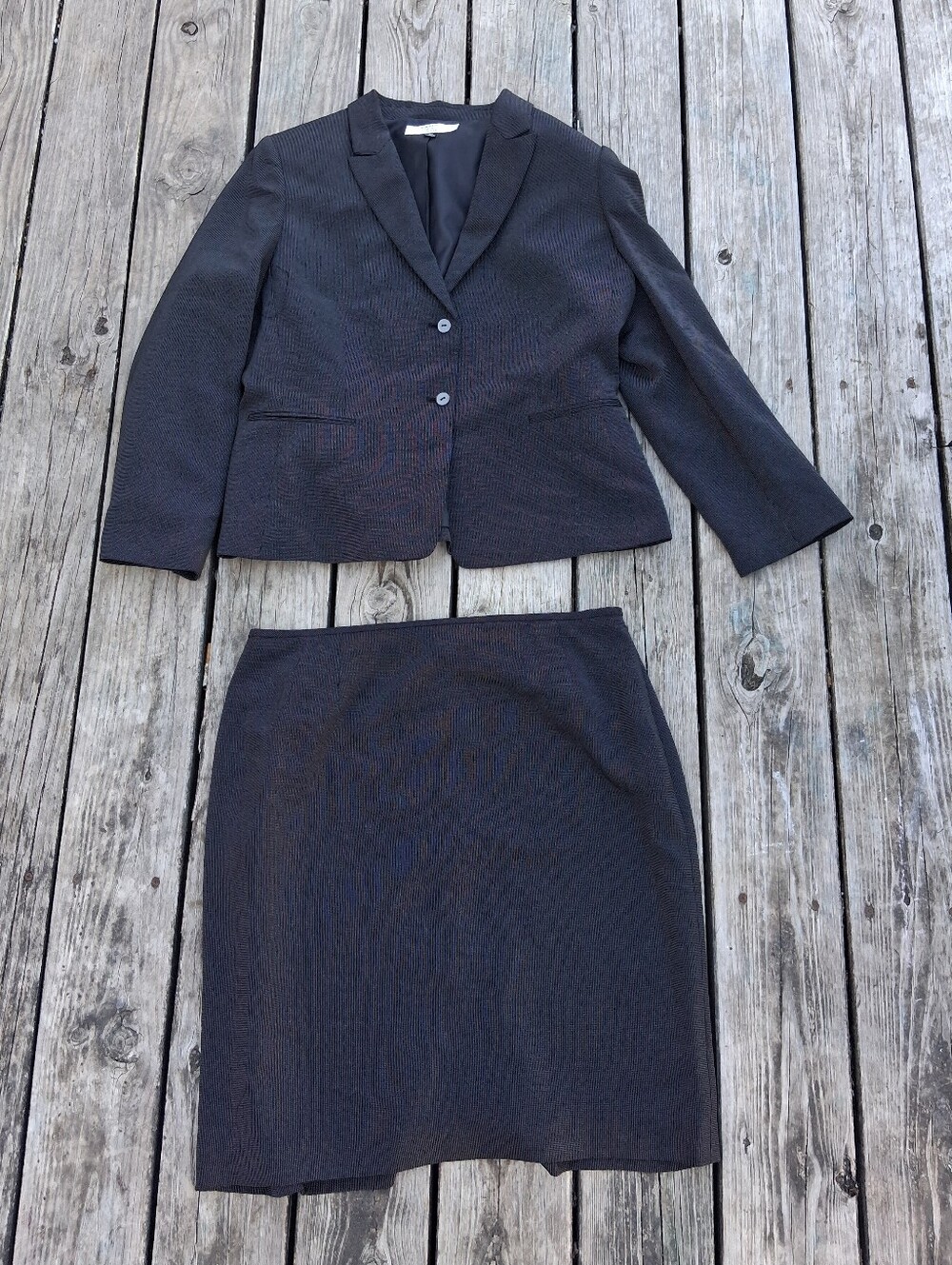 Tahari 2 Piece Black Business Suit Set Size 16 Petite Tailored Blazer & Skirt